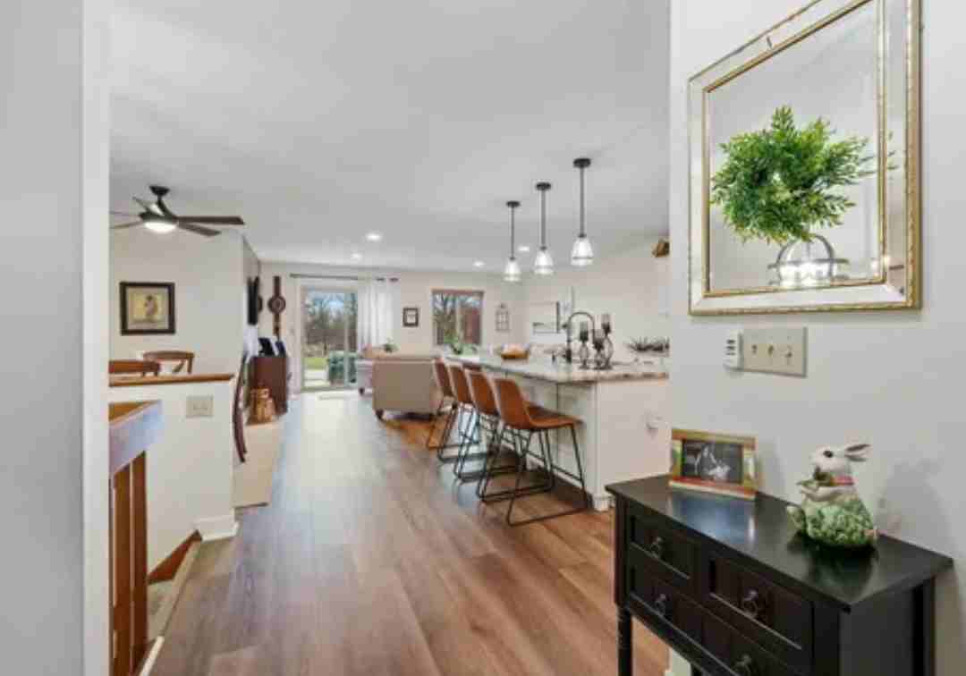 3172 Parkview Cir #3172 - Photo 3 of 20