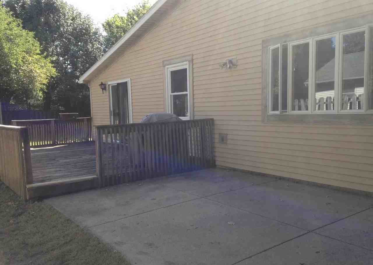 625 Kent Ave #NA - Photo 3 of 15