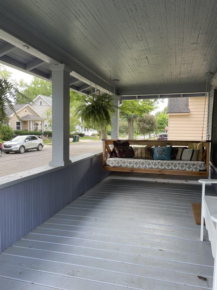 245 Elvin Ct #NA - Photo 3 of 33