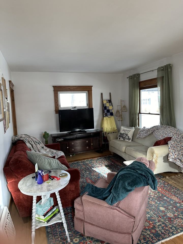 245 Elvin Ct #NA - Photo 6 of 33