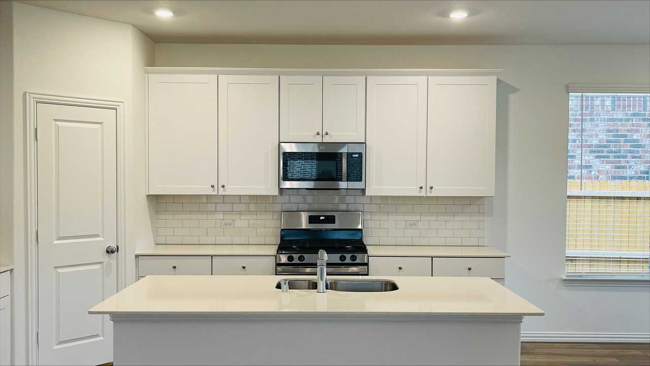 10029 Little Tree Ln #NA - Photo 6 of 35