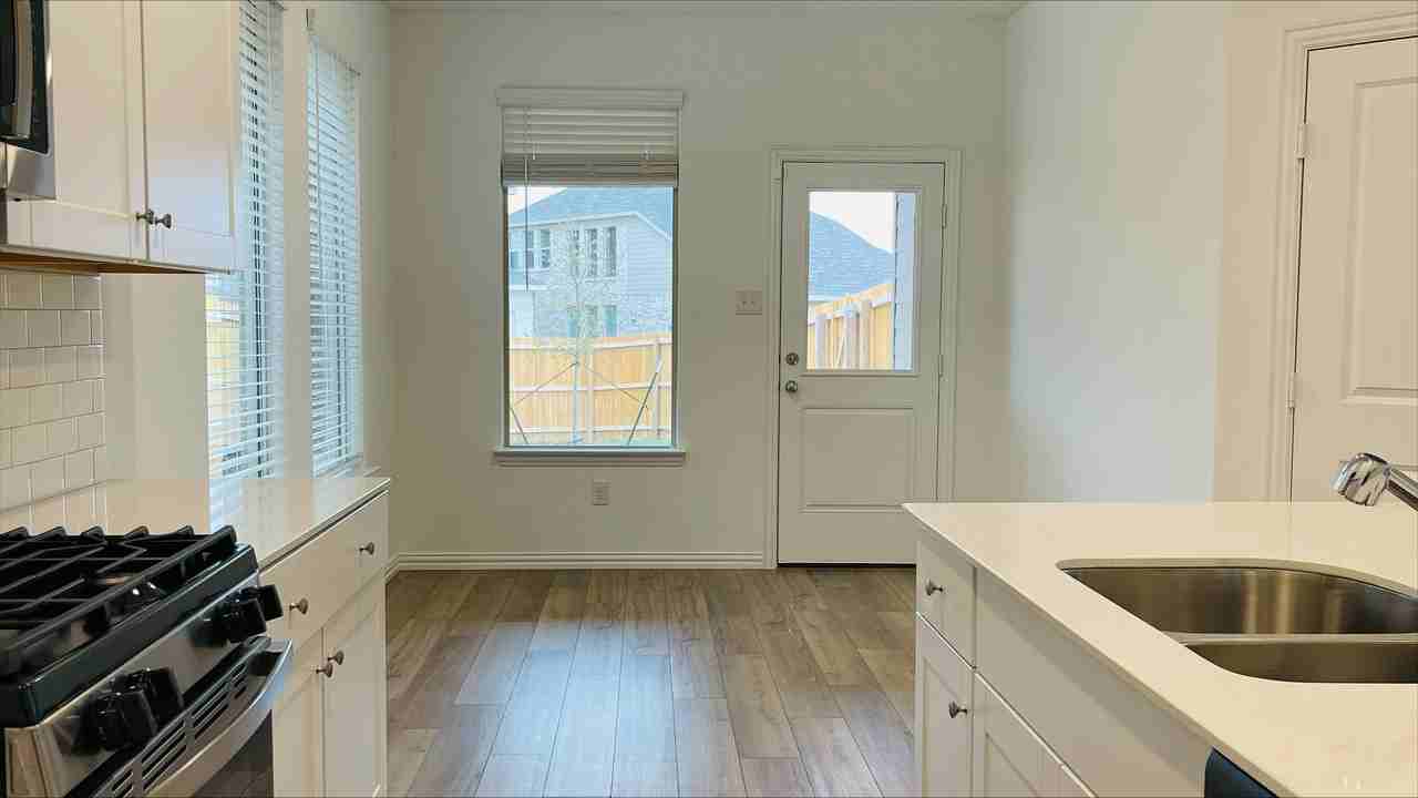 10029 Little Tree Ln #NA - Photo 7 of 35