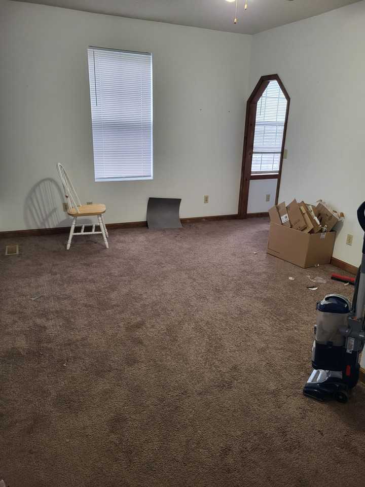 114 Meadows Ct #NA - Photo 3 of 16