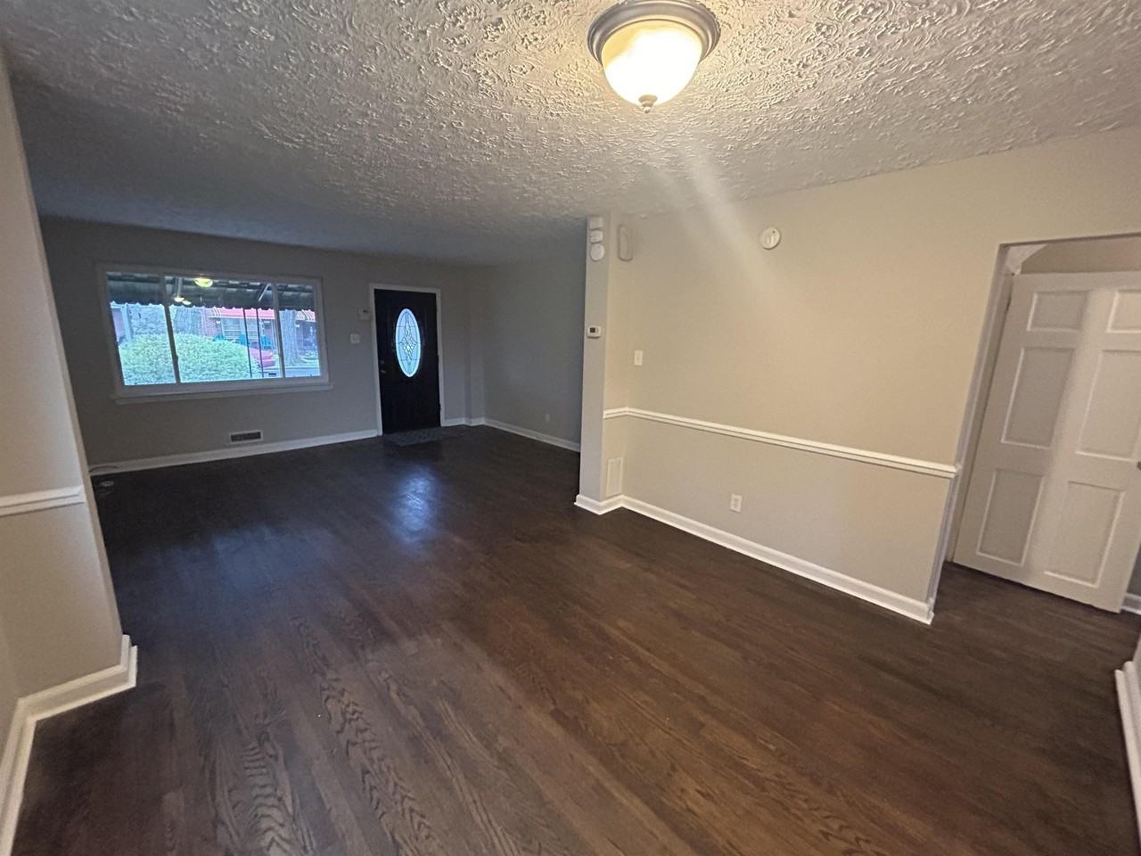 5338 Chillum Pl Ne #1 - Photo 5 of 39