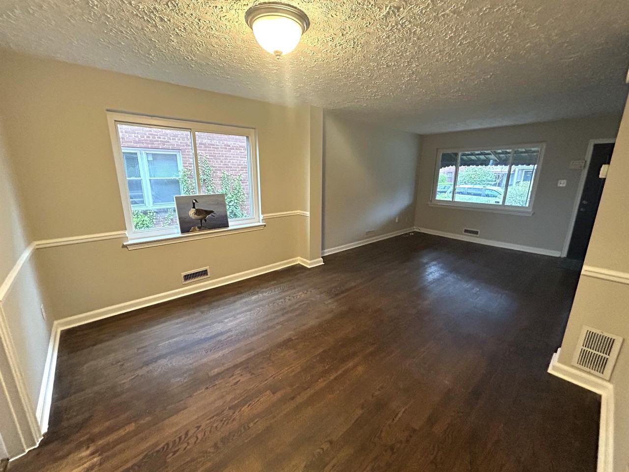 5338 Chillum Pl Ne #1 - Photo 6 of 39