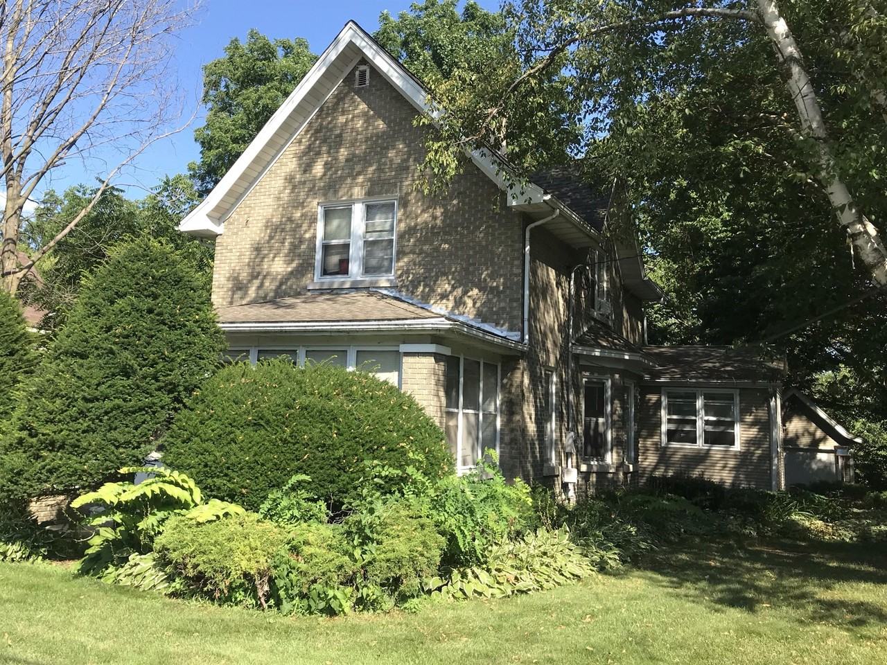 2029 Sherman Ave #D - Photo 3 of 15