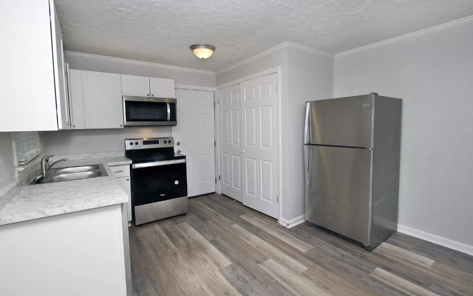 1401 Todd Ave #1 - Photo 3 of 8