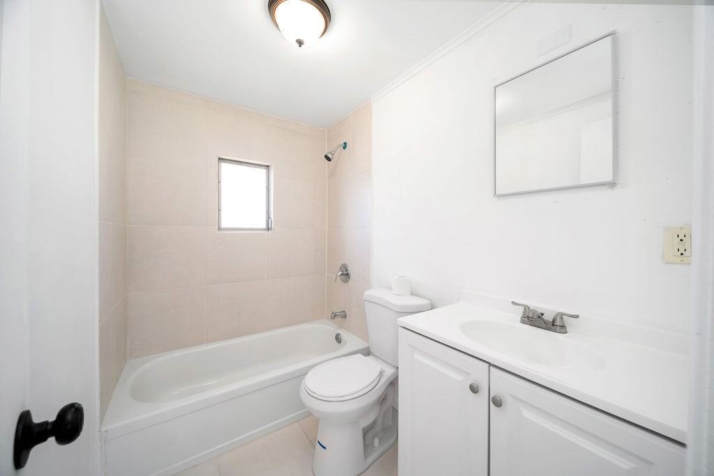 1520 Hunter Rd #A - Photo 3 of 10