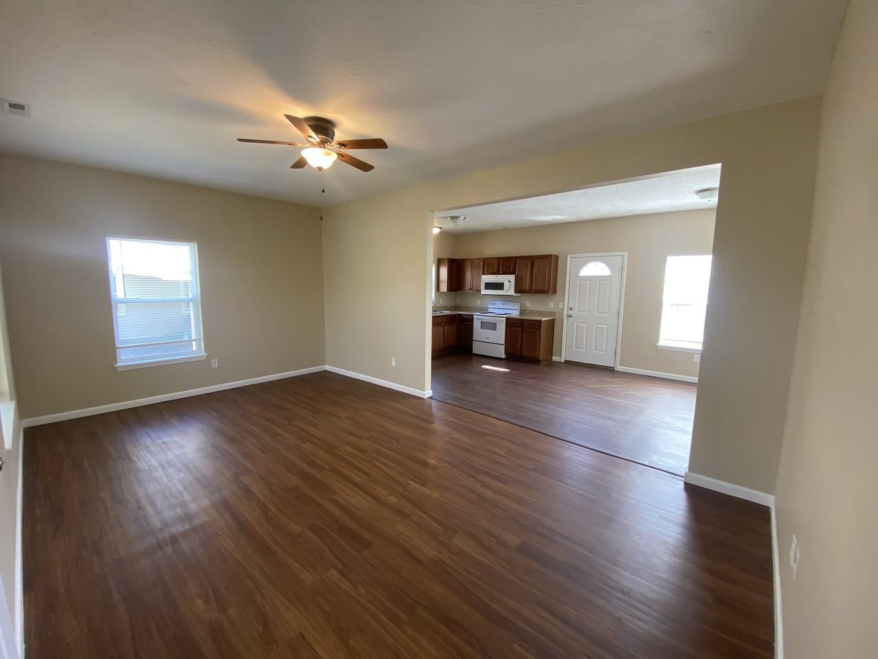 1628 N Barnes Ave #1 - Photo 2 of 10