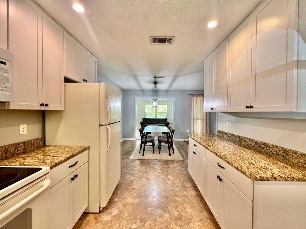 2849 Penn St #1 - Photo 7 of 17