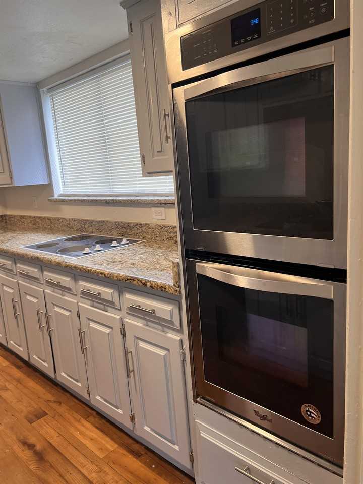 5429 Prince Dr #1 - Photo 6 of 24