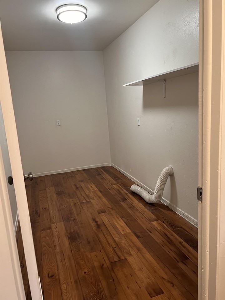 5429 Prince Dr #1 - Photo 7 of 24