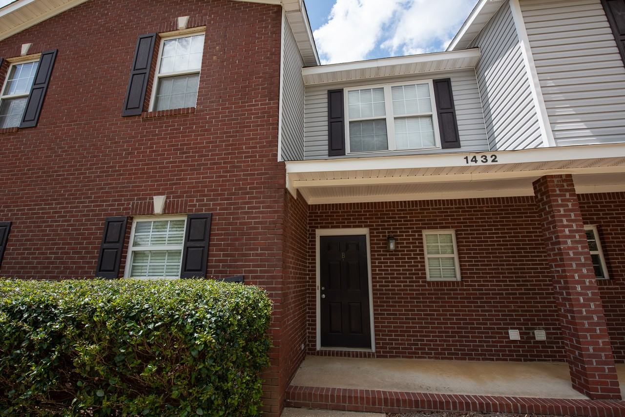 1432 S Donahue Dr #B - Photo 2 of 15