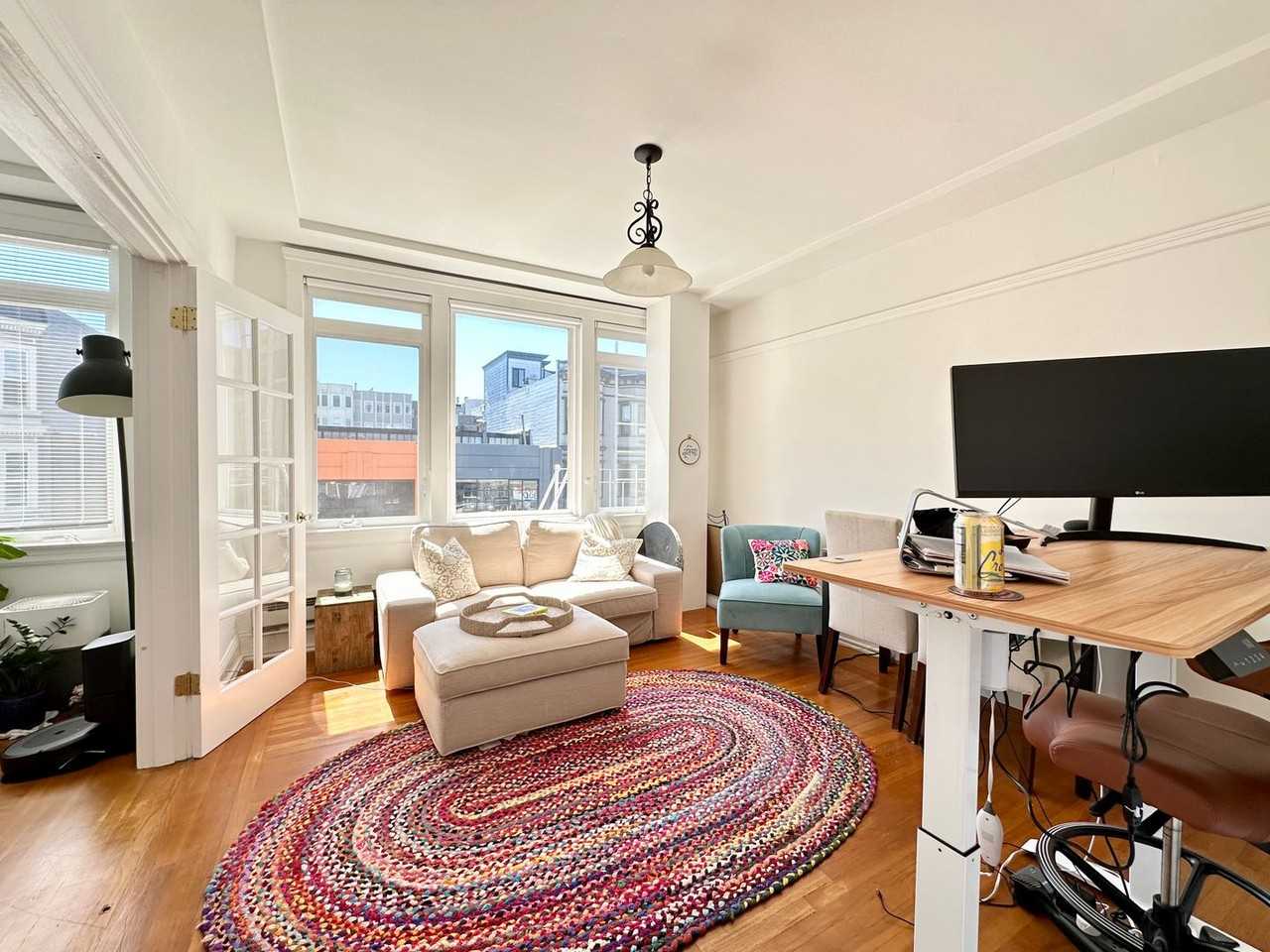 1544 Pacific Avenue - Photo 3 of 11