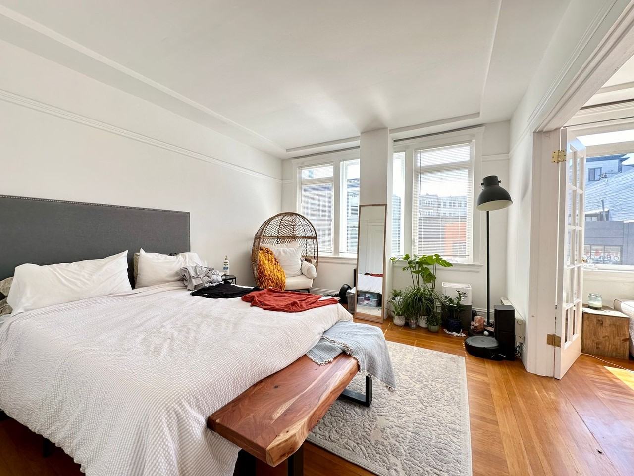 1544 Pacific Avenue - Photo 2 of 11