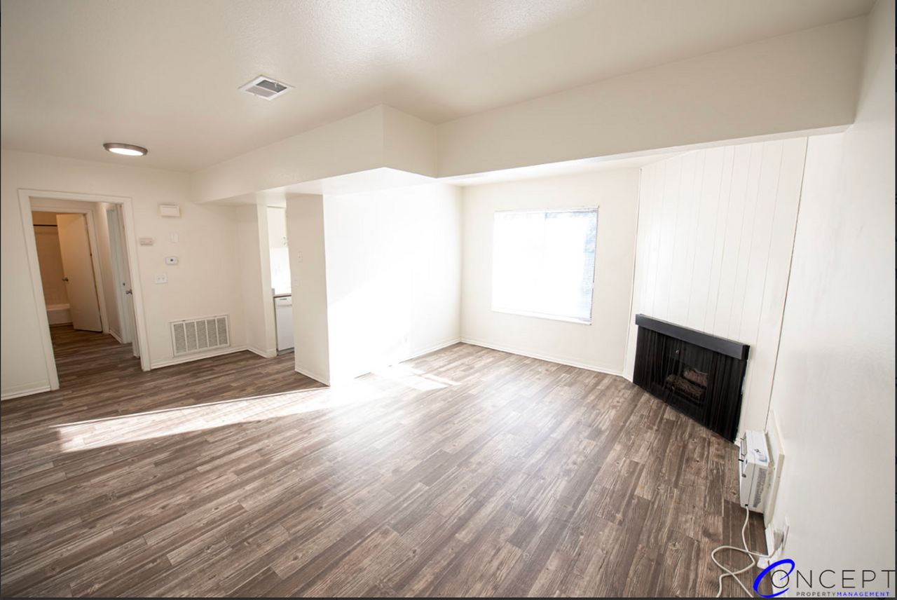 435 East Warnock Ave. (2465 South) - Photo 5 of 32