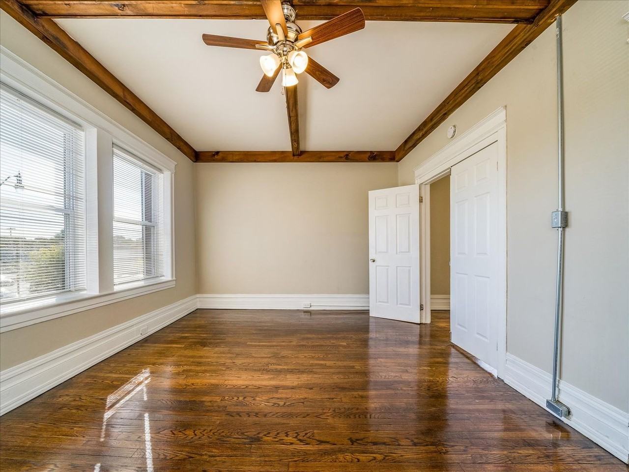 495-501 S Clinton Ave - Photo 2 of 12