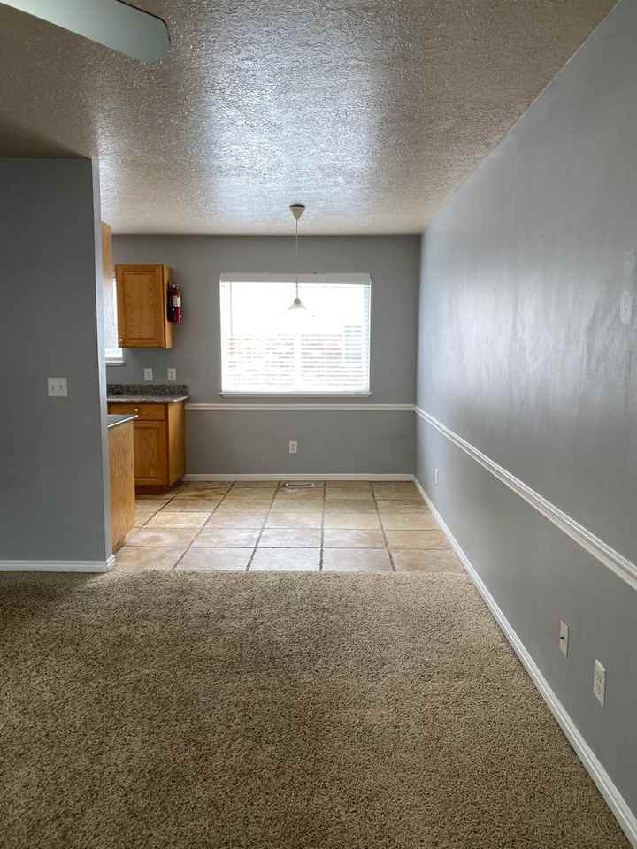 264 N 3rd E - Photo 5 of 21