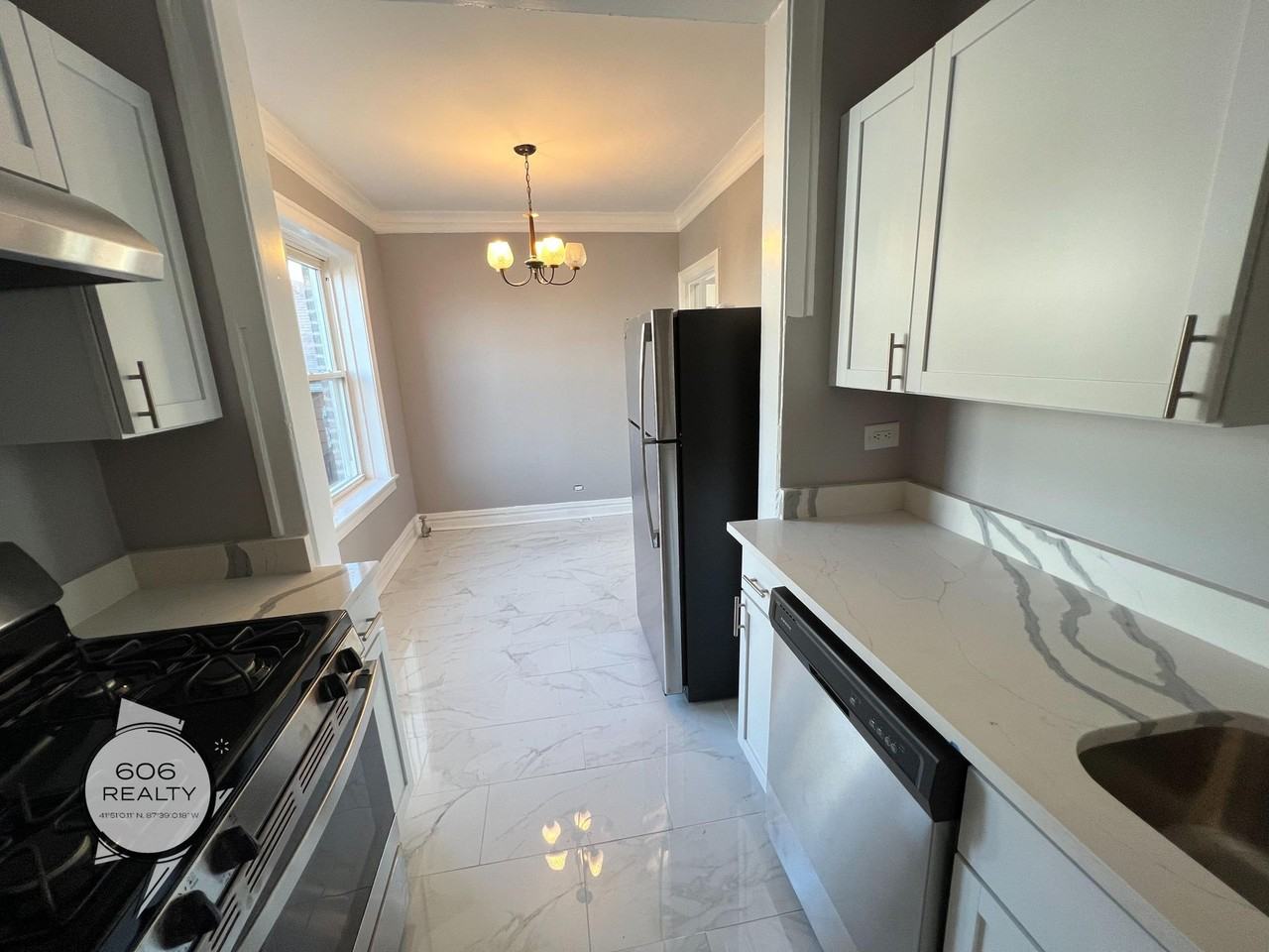 4666 N Spaulding Ave Apt 3f #3F - Photo 3 of 20