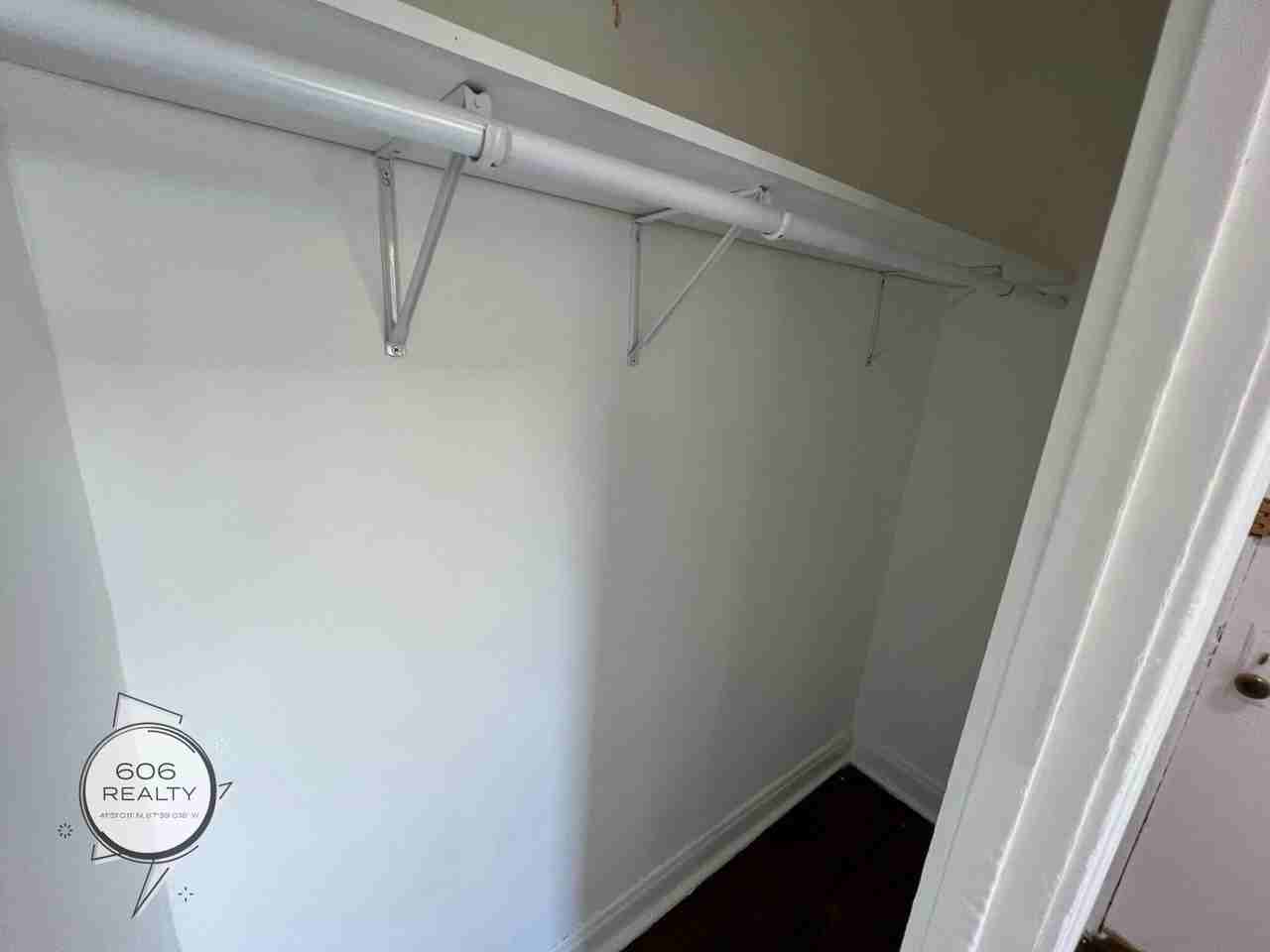 4666 N Spaulding Ave Apt 3f #3F - Photo 6 of 20