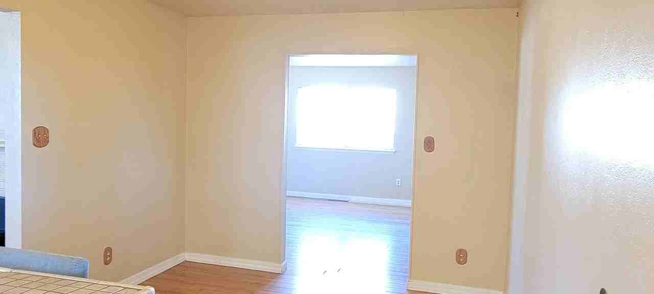 2909 Hockenhull Ave - Photo 7 of 18