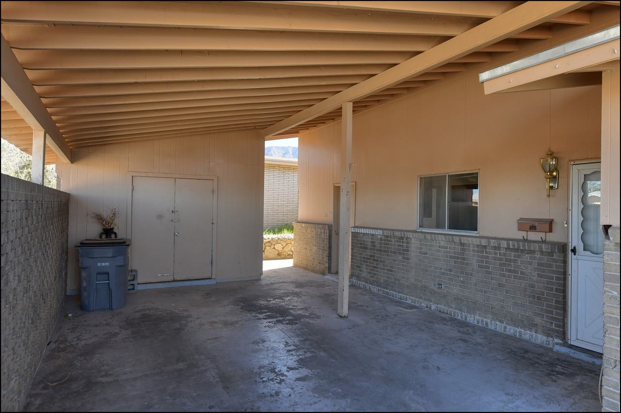 356 Ridgemont Drive - Photo 3 of 38