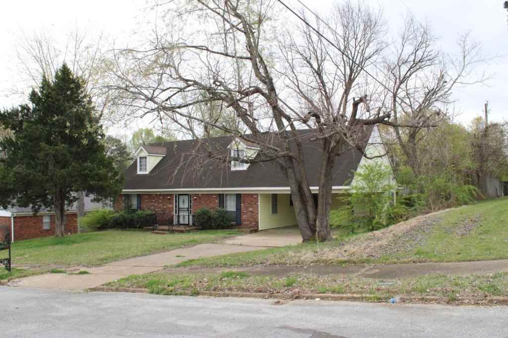 2895 Spring Ridge Dr - Photo 3 of 3