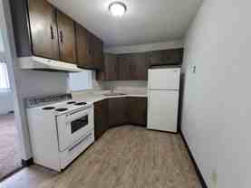 330 29th Street Dr SE - Photo 1 of 1