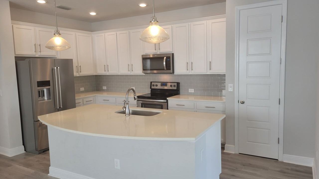 5534 Spanish Moss Cv - Photo 5 of 25