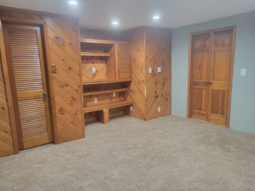 356 Washington Ave #356 - Photo 2 of 12