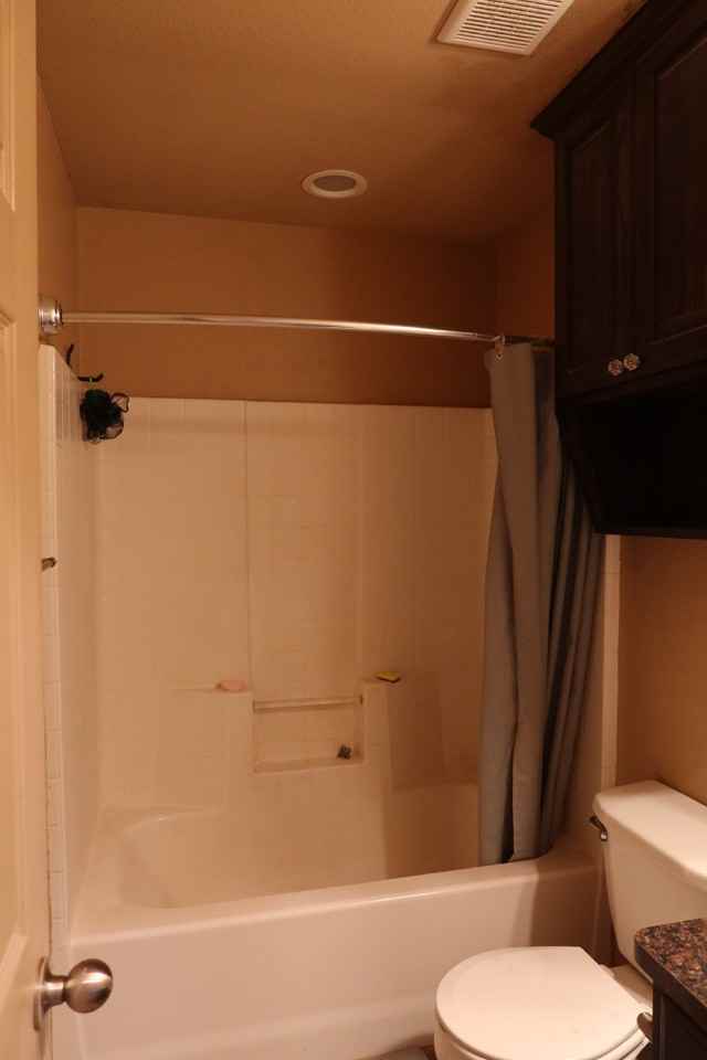 300 Morris St - Photo 3 of 13