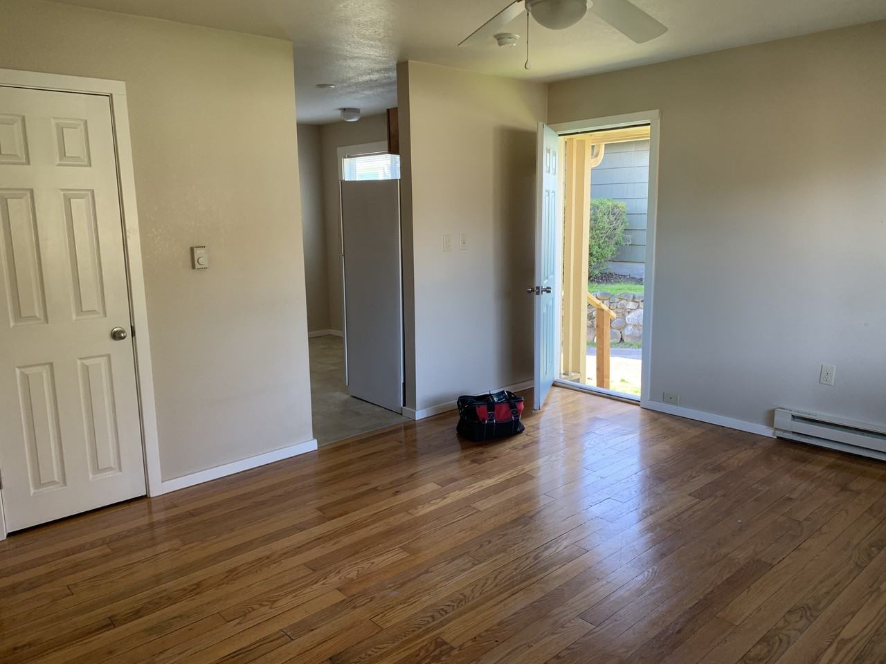 2737 Hefner Ave #NA - Photo 4 of 18