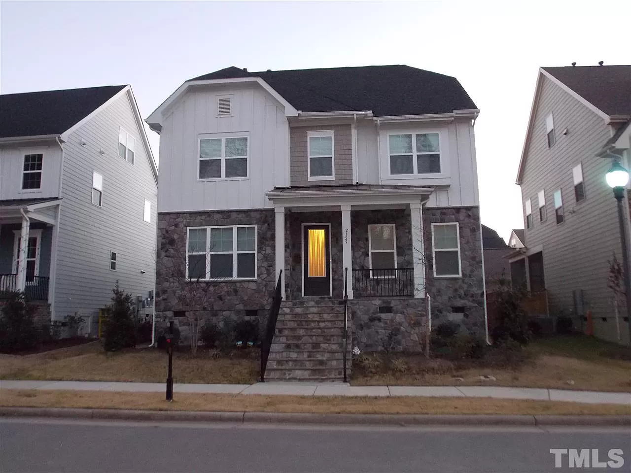 2129 Bluff Oak Dr #NA - Photo 2 of 25