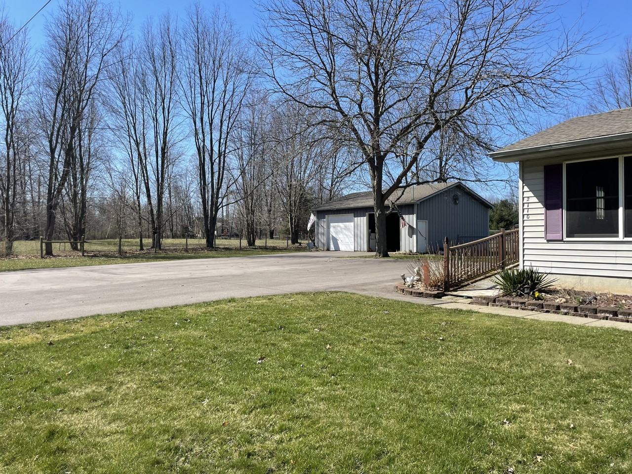 2110 Potter Rd #NA - Photo 3 of 33