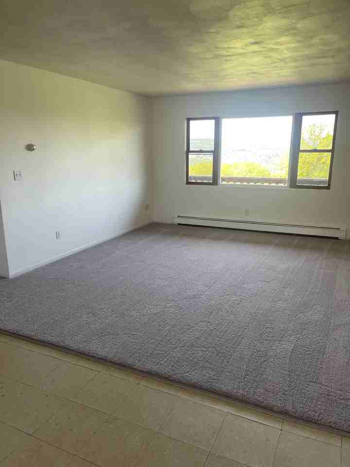 16 Sunrise Dr #15 - Photo 3 of 19