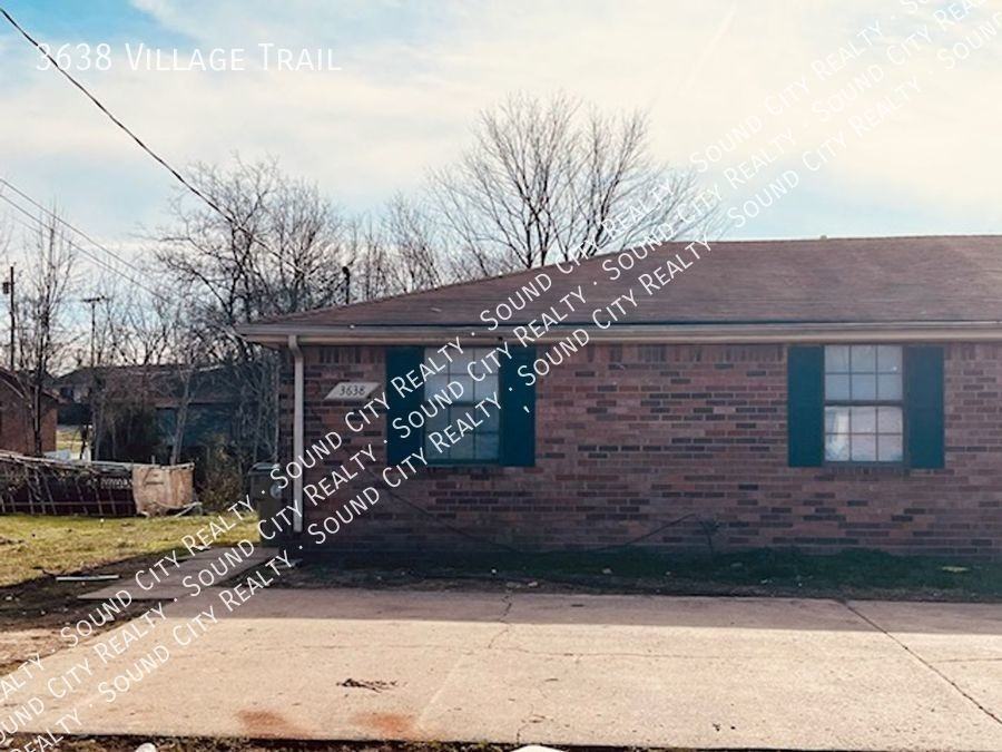 3638 Village Trl - Photo 3 of 20