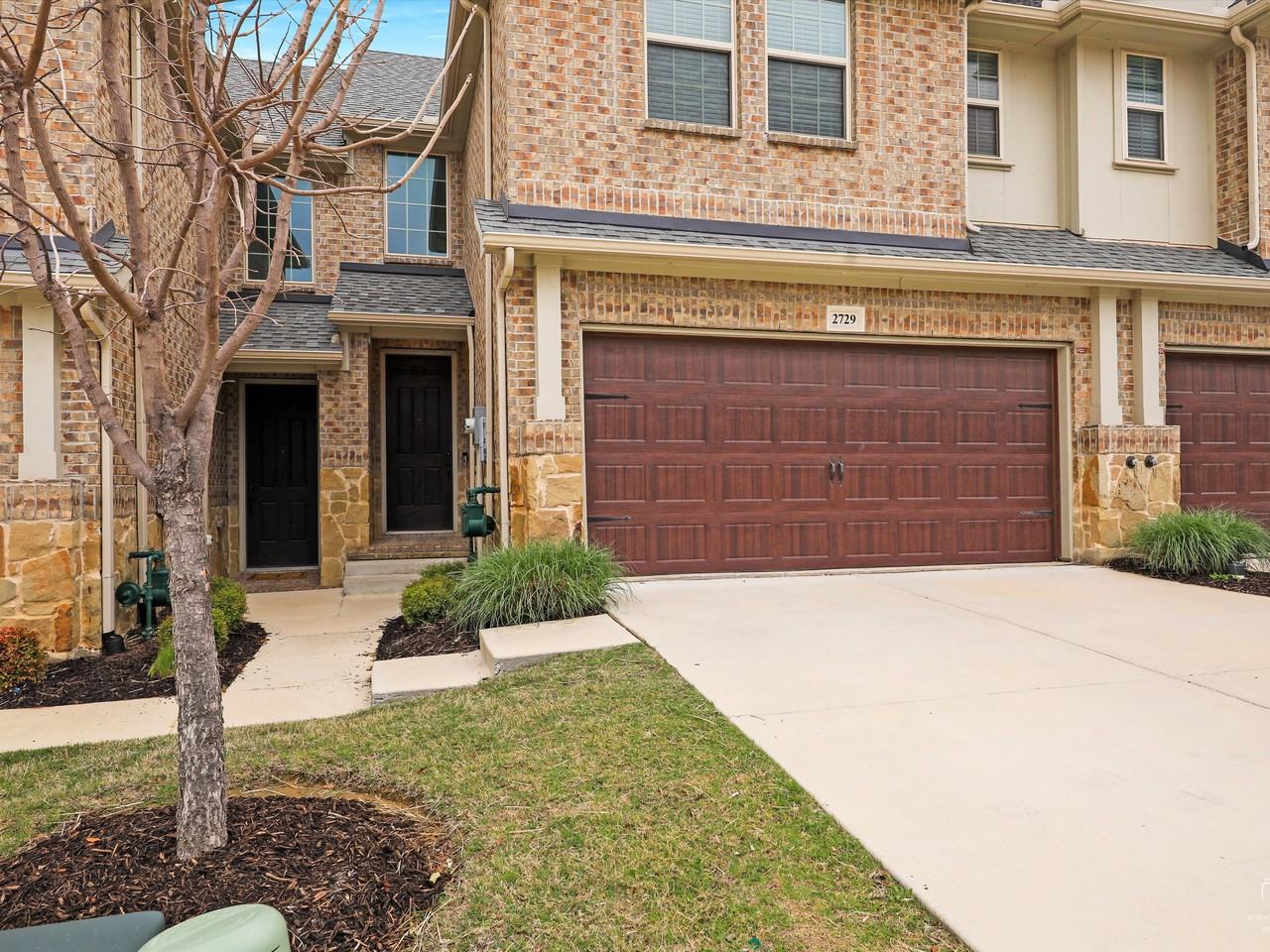 2729 Splendor Ln #2729 - Photo 2 of 28