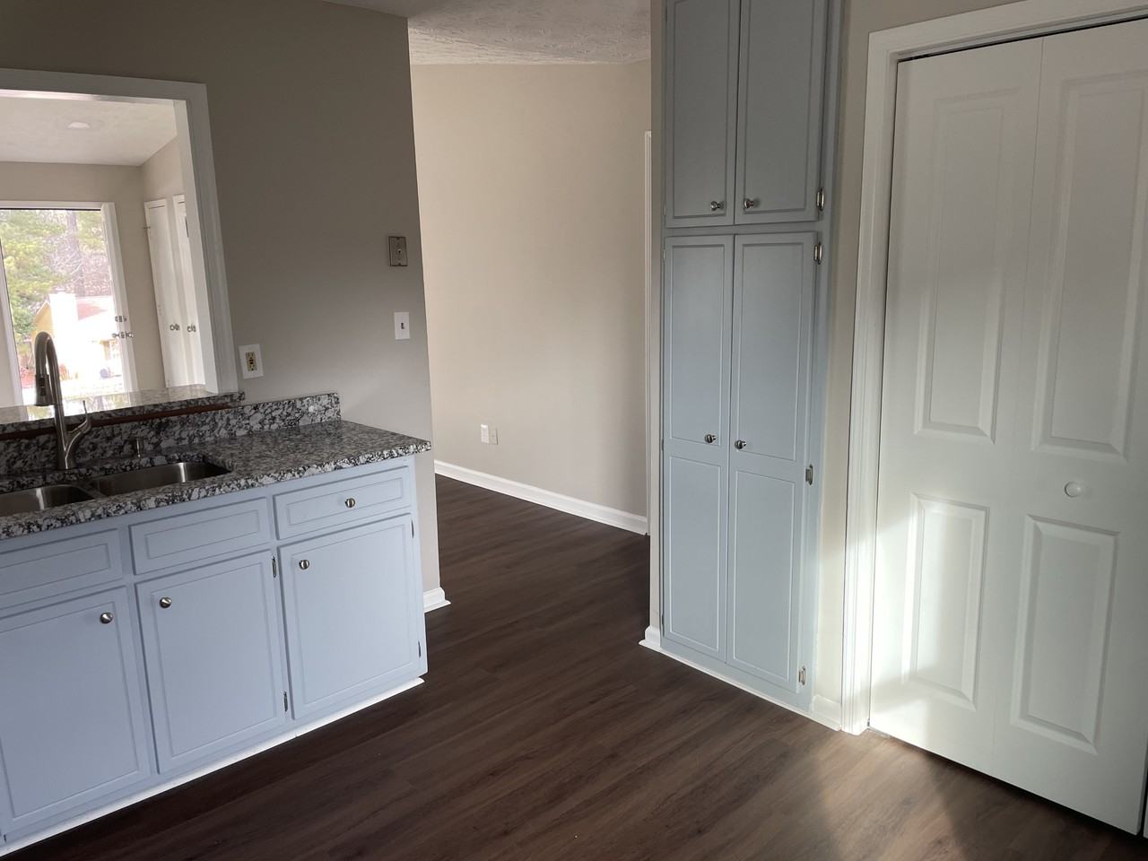 5641 Williamsburg Trce #NA - Photo 5 of 11