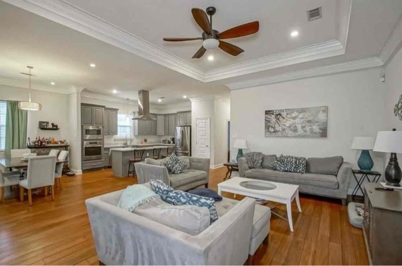 5817 Elysian Fields Ave - Photo 2 of 13
