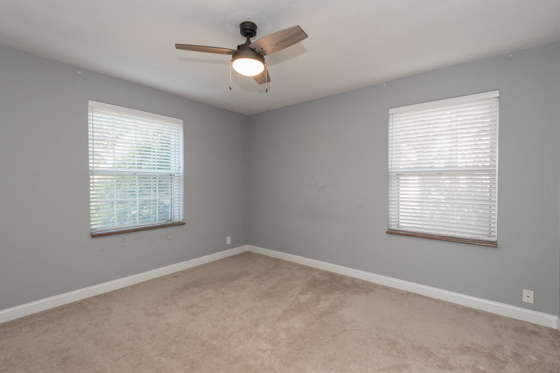 2348 S Mcknight Rd - Photo 3 of 50