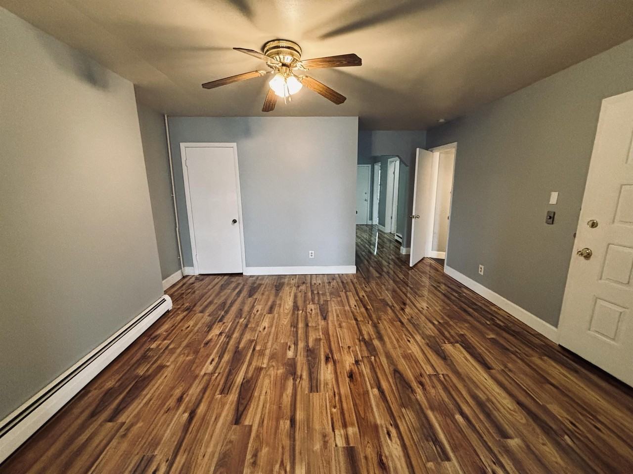 1098-1100 Broadway - Photo 5 of 10