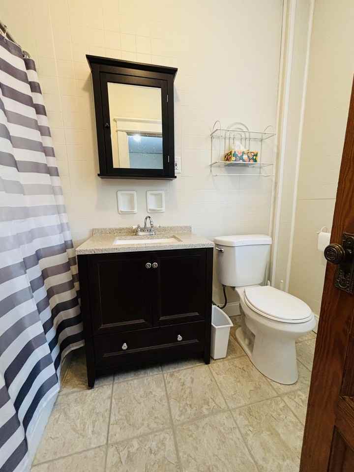 226 Jay Street - Photo 2 of 4