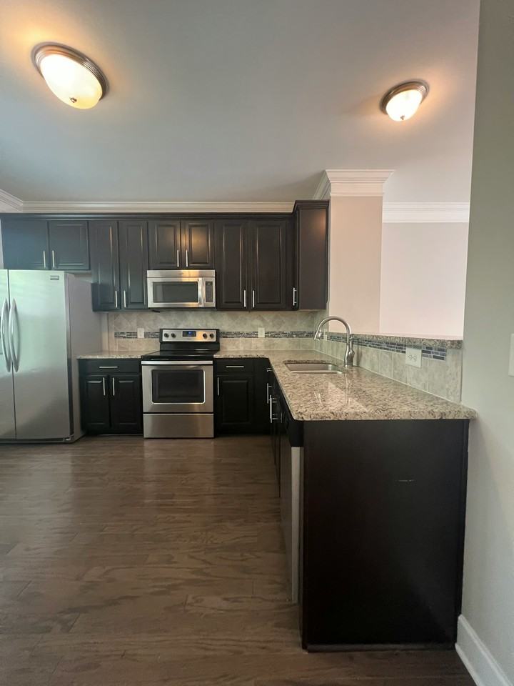 5541 Prada Drive - Photo 3 of 27