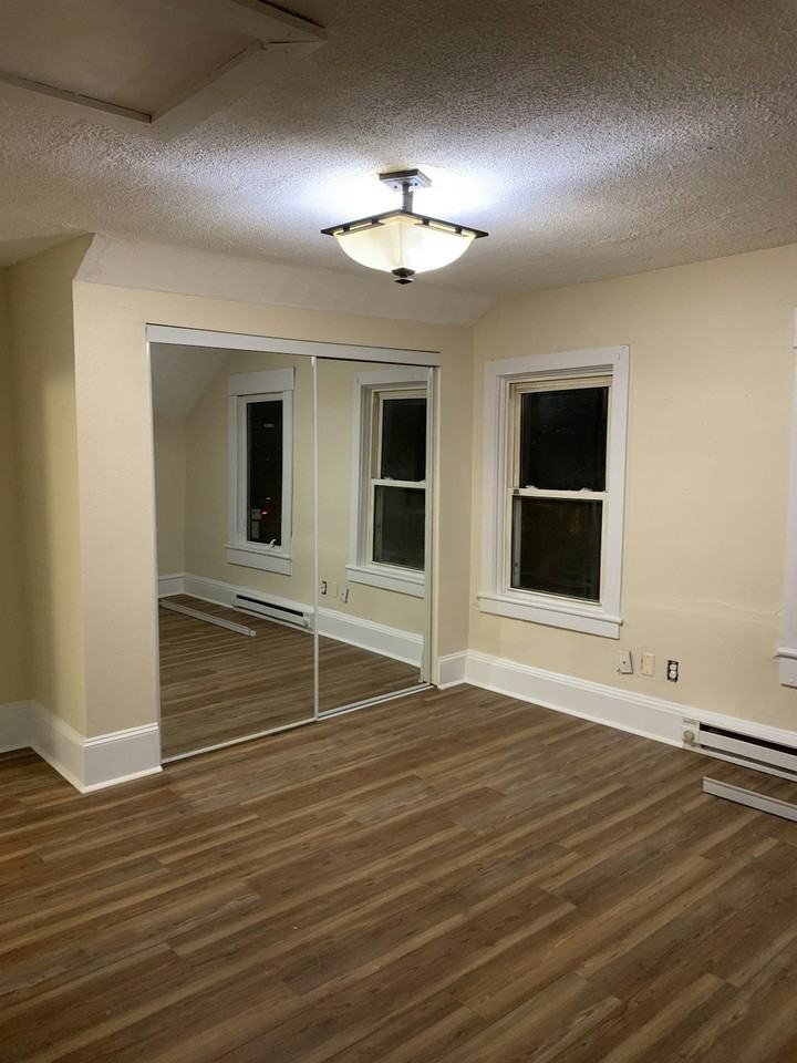 1002 Bush Street, Unit Upper - Photo 2 of 50