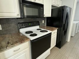 featured image of 42891 Richmond Dr