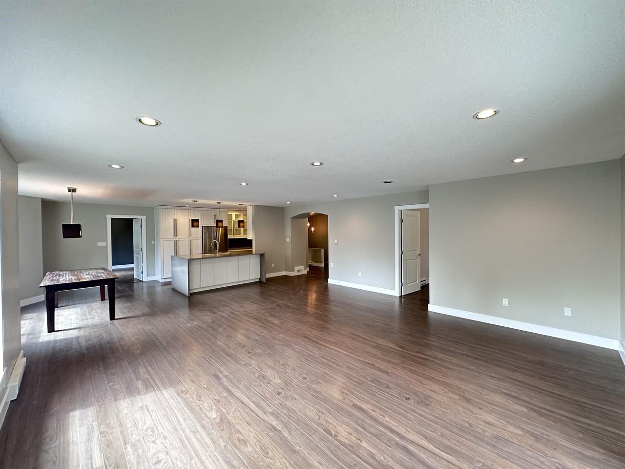 1086 Middlegate Rd Uppr - Photo 2 of 19