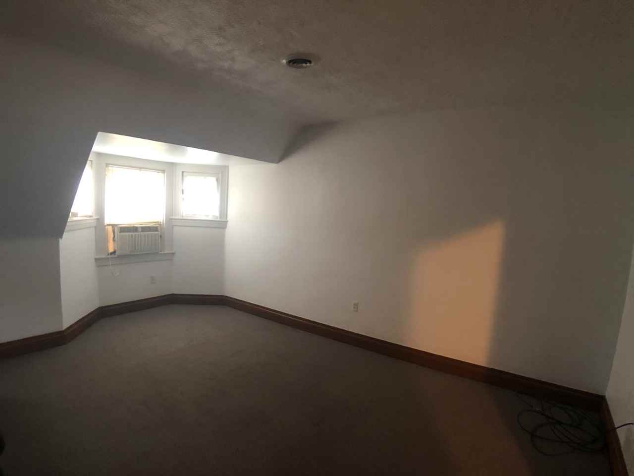 Landmark Building - Photo 3 of 17