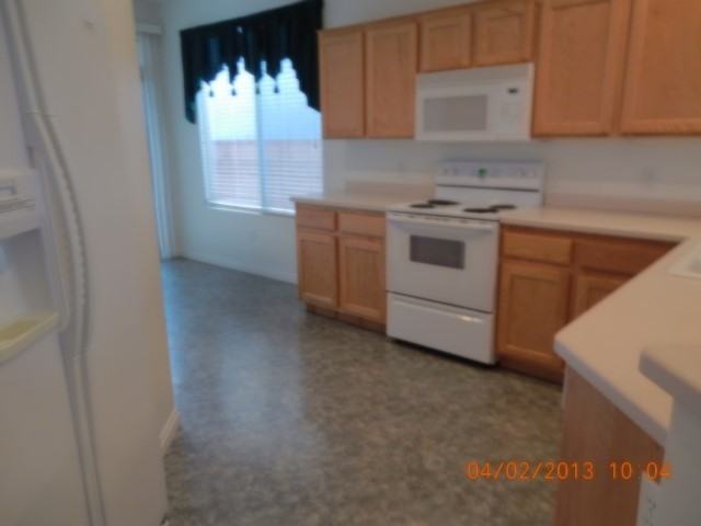 3723 E Crimson Fairway Dr - Photo 3 of 5