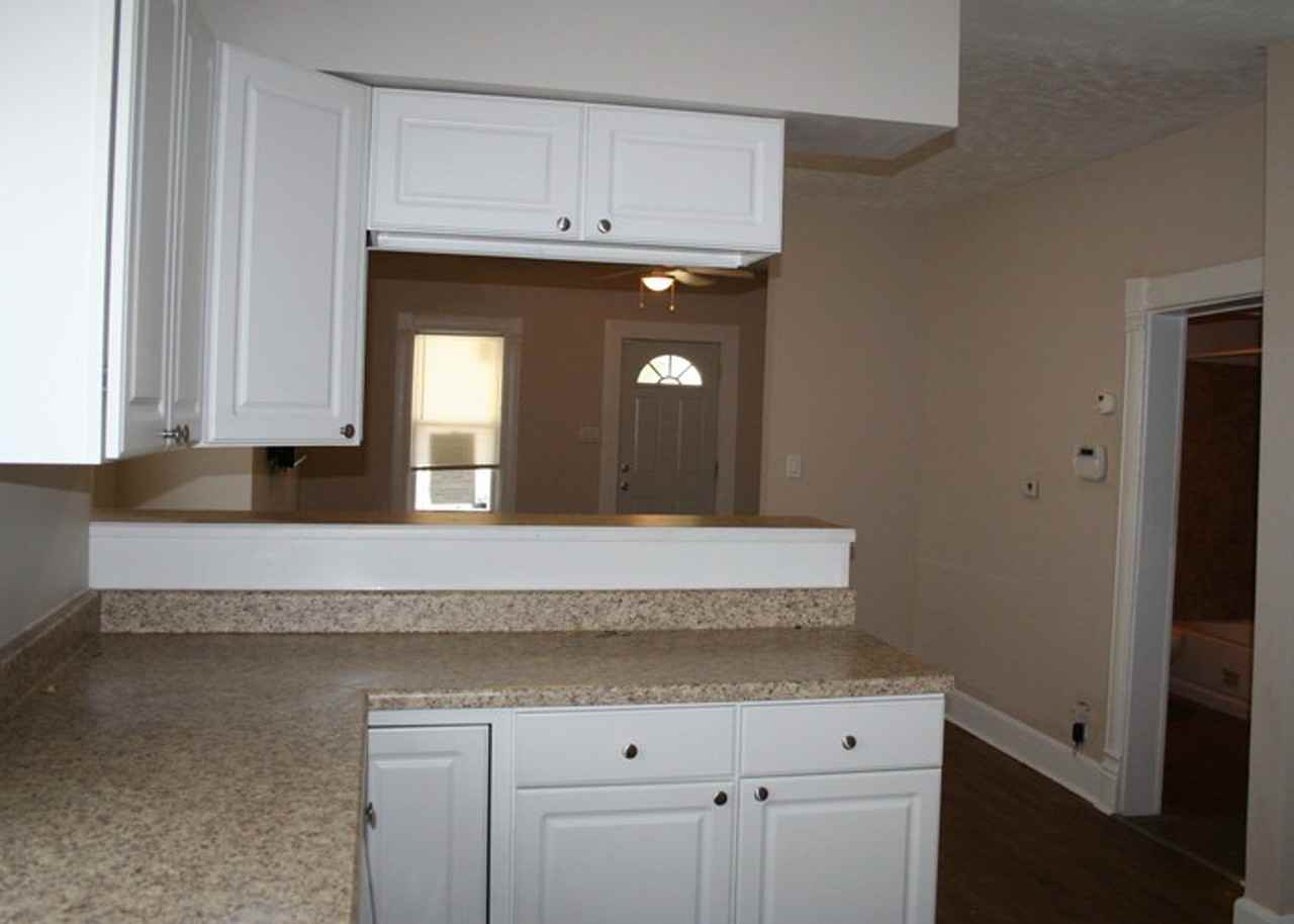 728 N Frances St - Photo 3 of 13