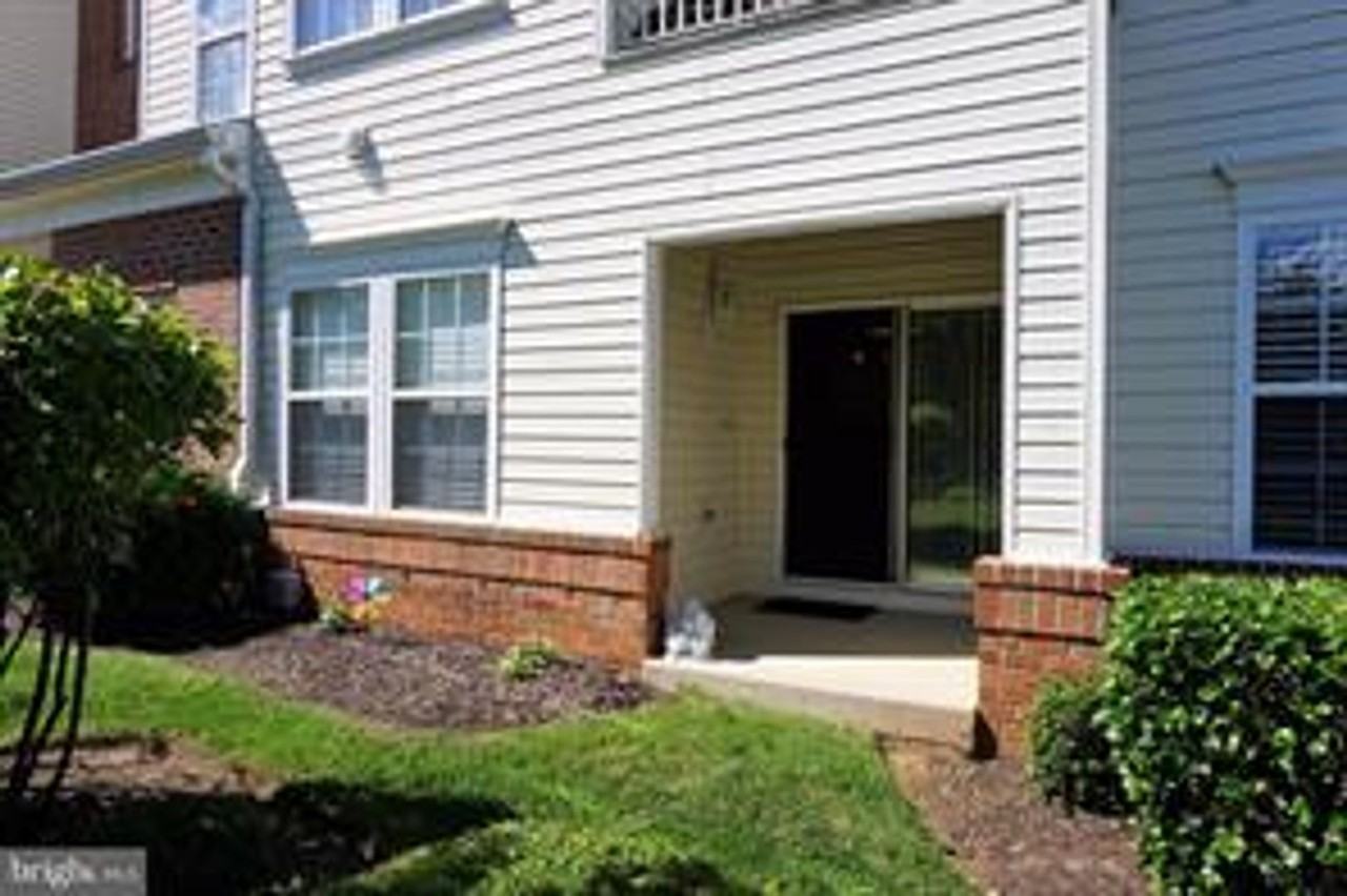 305 Willrich Cir - Photo 2 of 23